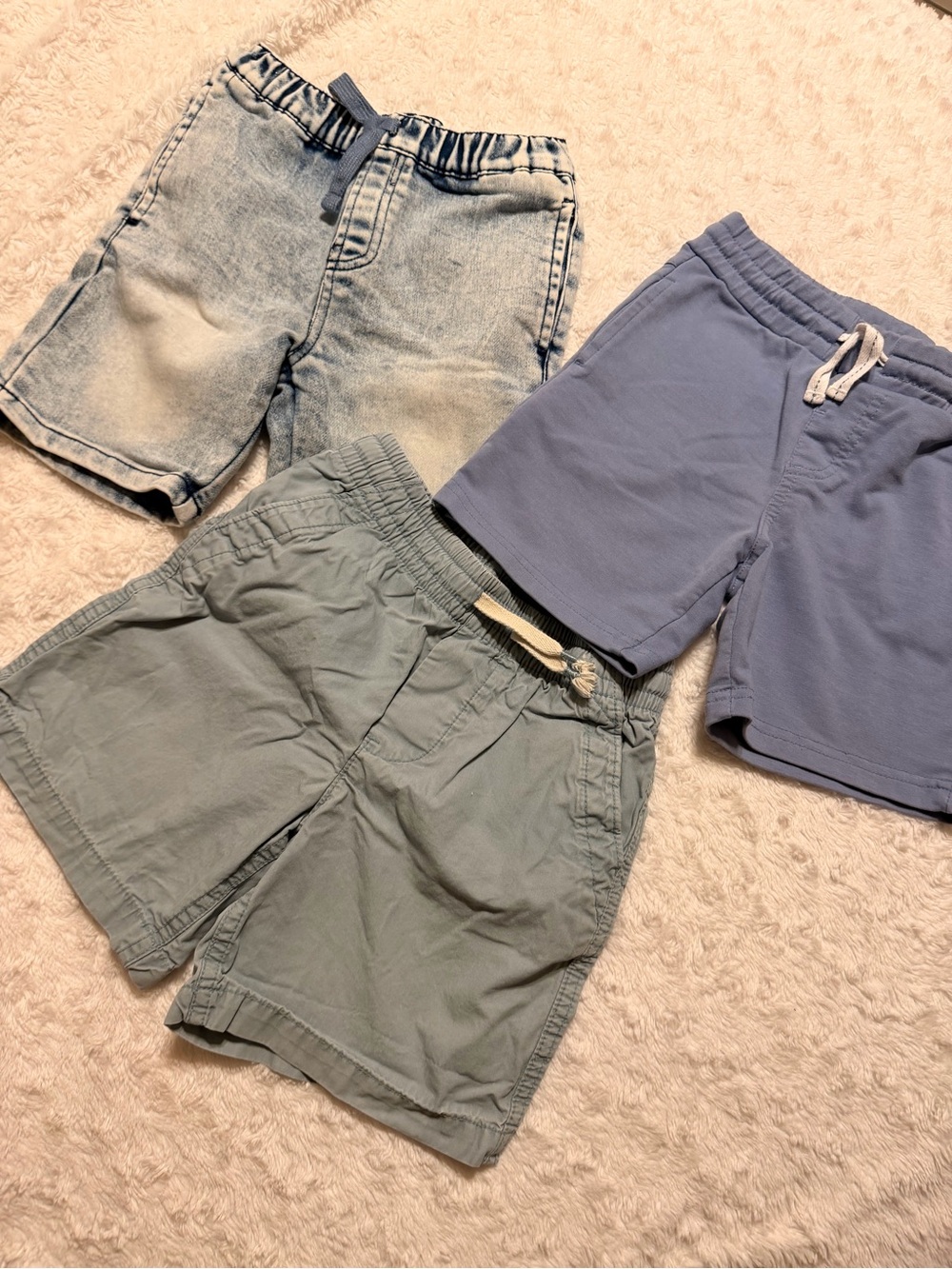 Bundle kids shorts size 4t - Light Blue, Dusty Blue, Greenish Blue